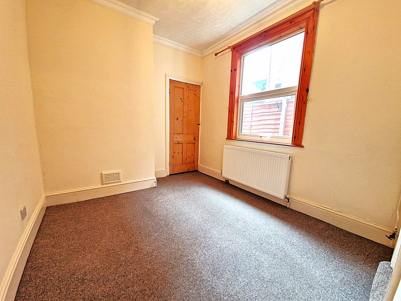 Breakfast Room- click for photo gallery